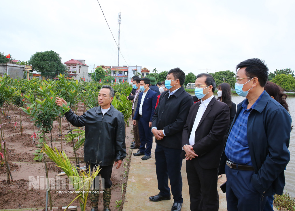 Thẩm định các xã đạt chuẩn NTM nâng cao ở huyện Yên Khánh
